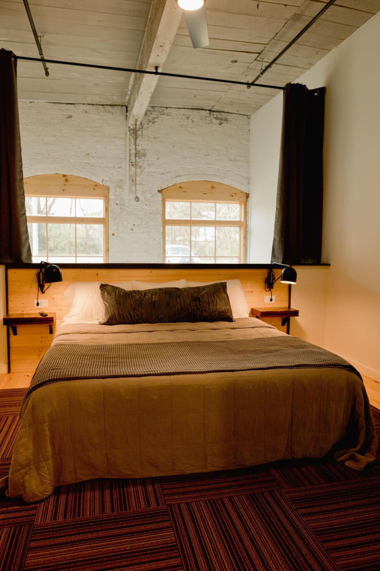 Loom Room Retreat Dalton Εξωτερικό φωτογραφία